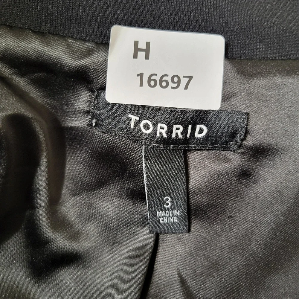 Torrid Women Jacket 3 Black Nylon Polyester Military Editorial Button Luxe Ponte